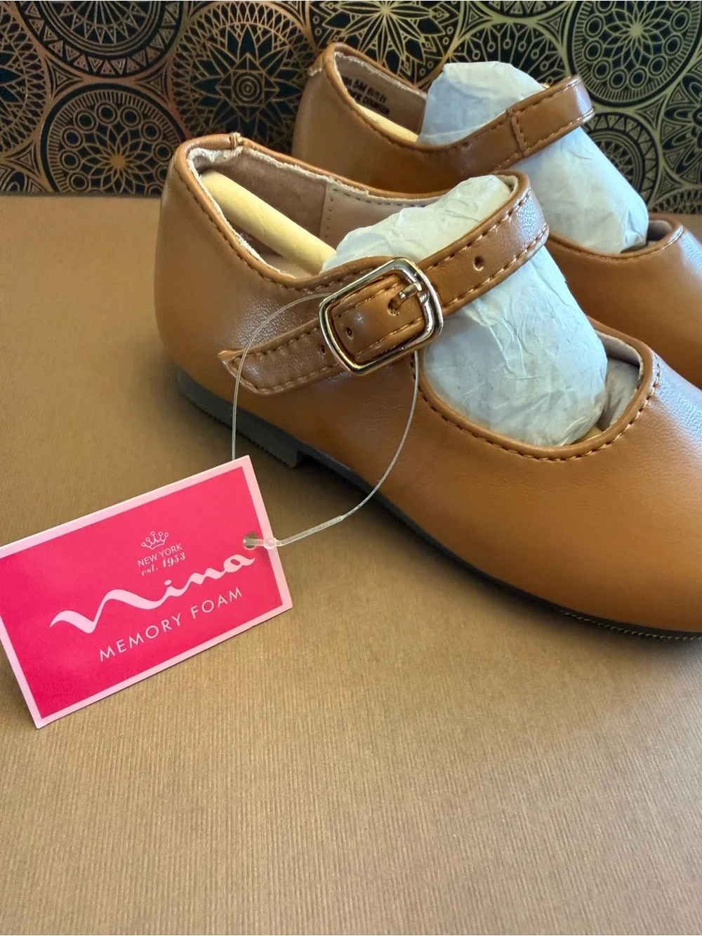 Nina stylish tan